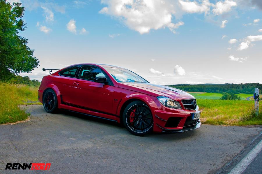  Mercedes-Benz C63 AMG Black Series by RENNtech 2016 года  (фото 1 из 10)